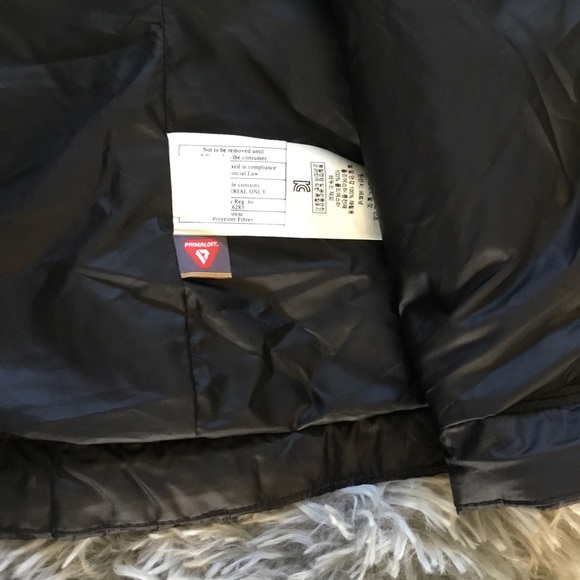 Womens Patagonia Nano Puff Vest Primaloft Black Embroidered Patch Size Large. - Picture 5 of 7